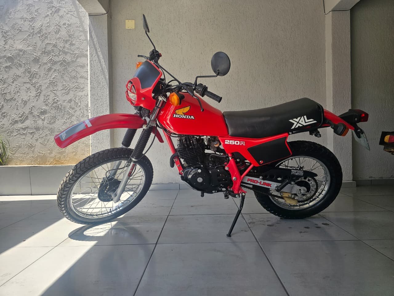 LOTE 05 - Honda XL250R 1983 (Japonesa) Placa Preta