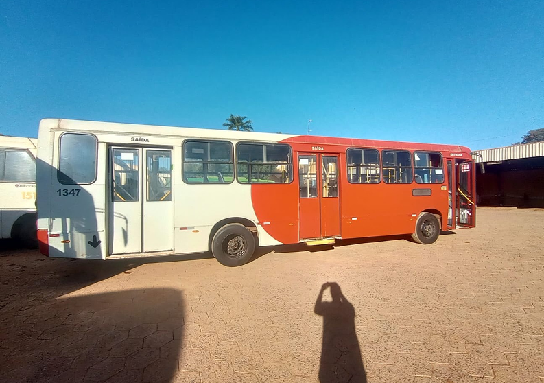 LOTE 09 - Ônibus VW 2010 - PROCESSO 0010519-76.2015-27ª BH